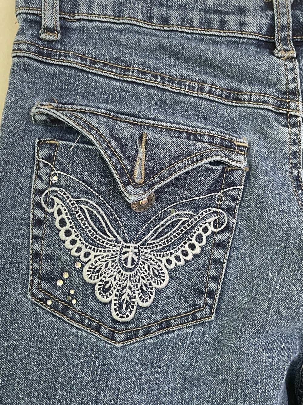 Vintage Y2K Butterfly Pocket Bootcut Medium Wash Jeans size 6P Petite Cos Jeans